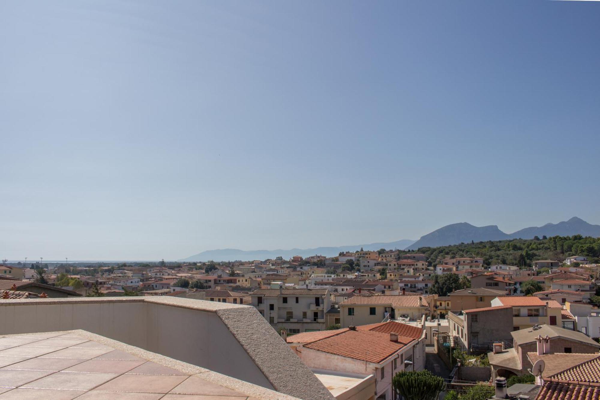 Апартаменты Residenze Branca III Seaview Орозеи Экстерьер фото
